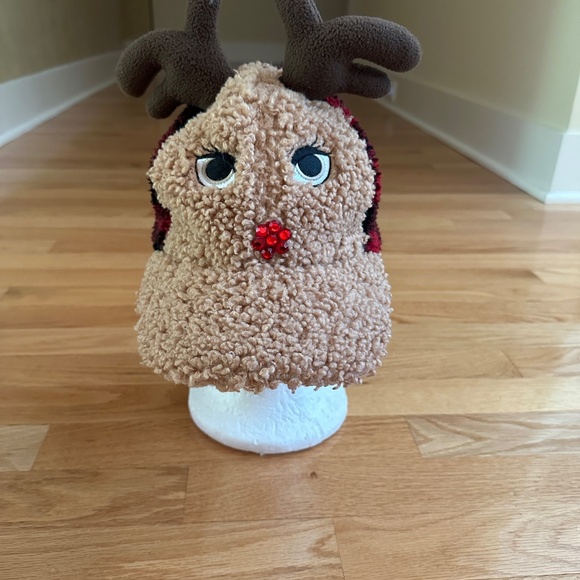 Holiday Time Reindeer Doe Sherpa Hat Christmas Cap - Picture 13 of 16